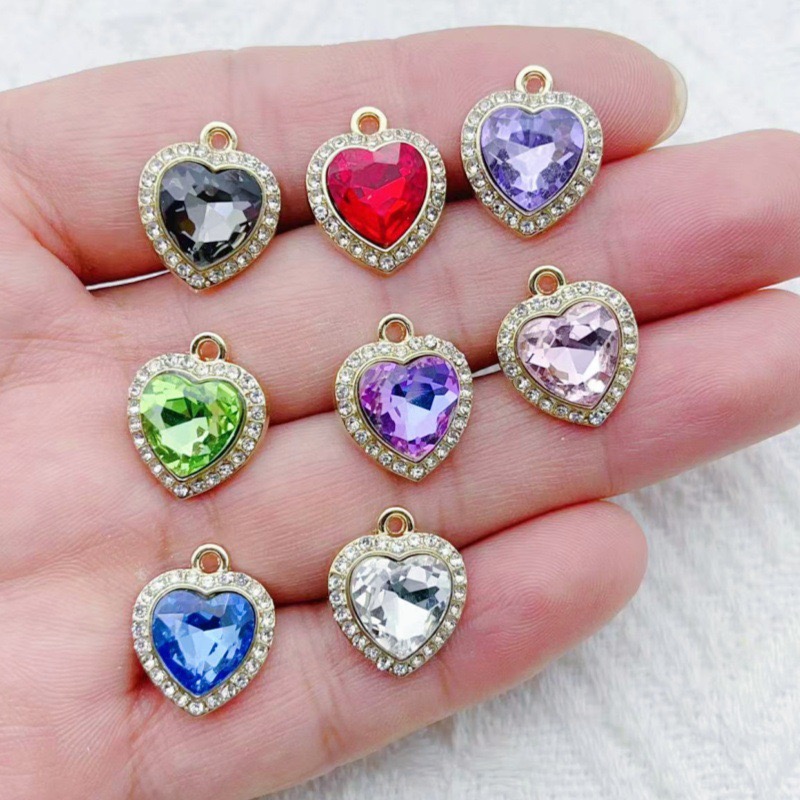 10 قطع من قلادات الأحجار الكري - مراجعة Jewelry Making Party وسعره